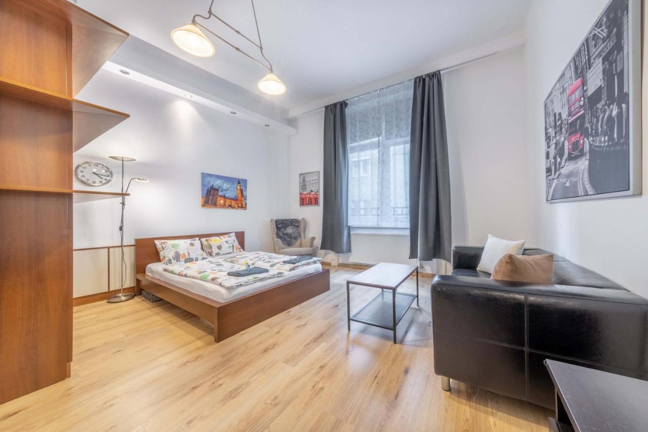 Anastasia 2 Bedrooms Apartment On Vaci Utca Budapest Kültér fotó