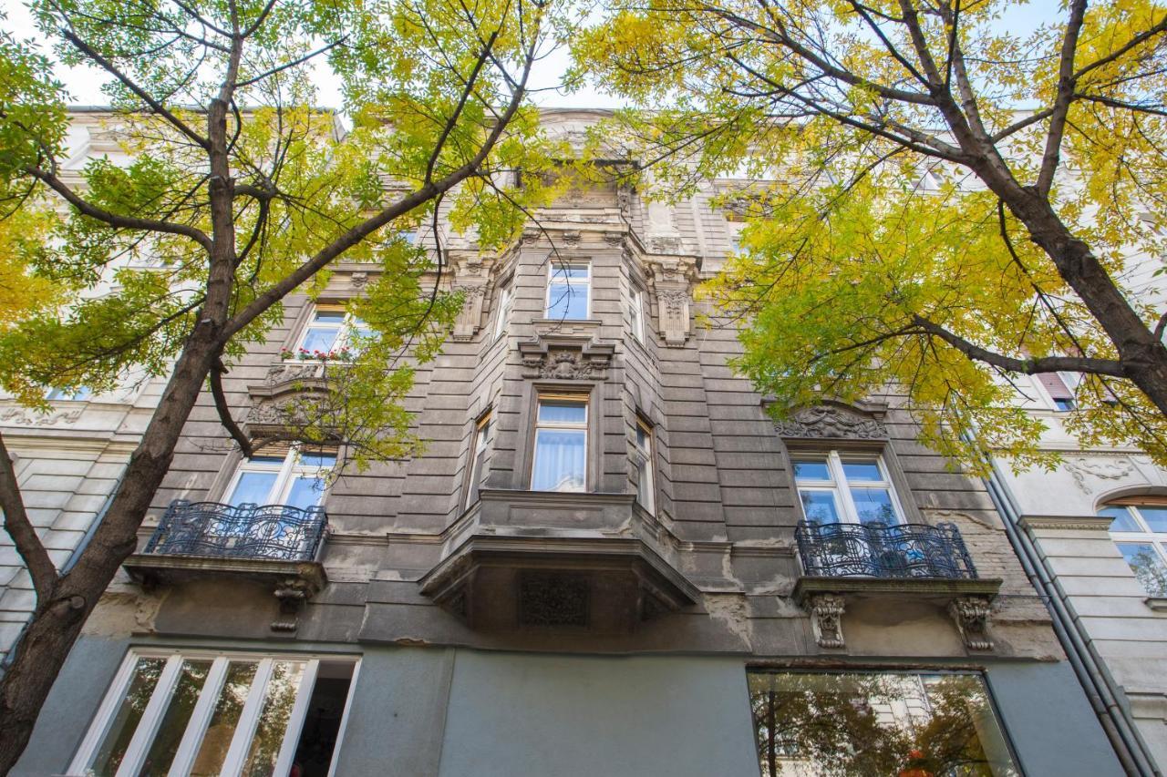 Anastasia 2 Bedrooms Apartment On Vaci Utca Budapest Kültér fotó